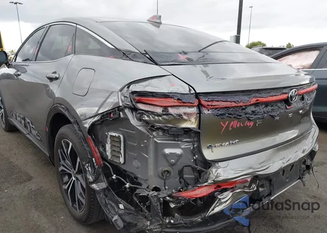 2024 Toyota Crown Xle из США, поврежденный, VIN JTDAAAAF8R3029557